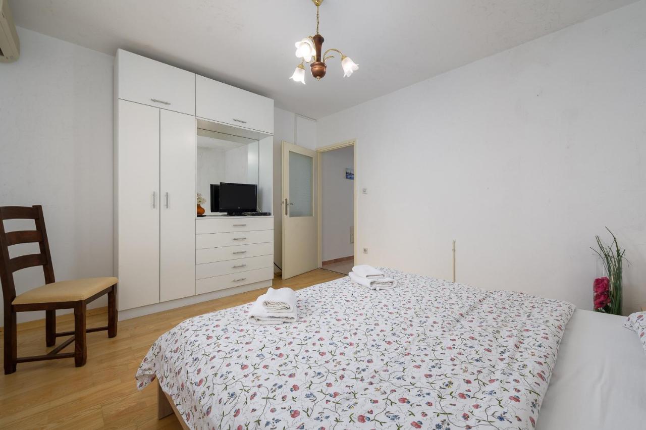 Apartman Inteuro Poreč Exteriör bild