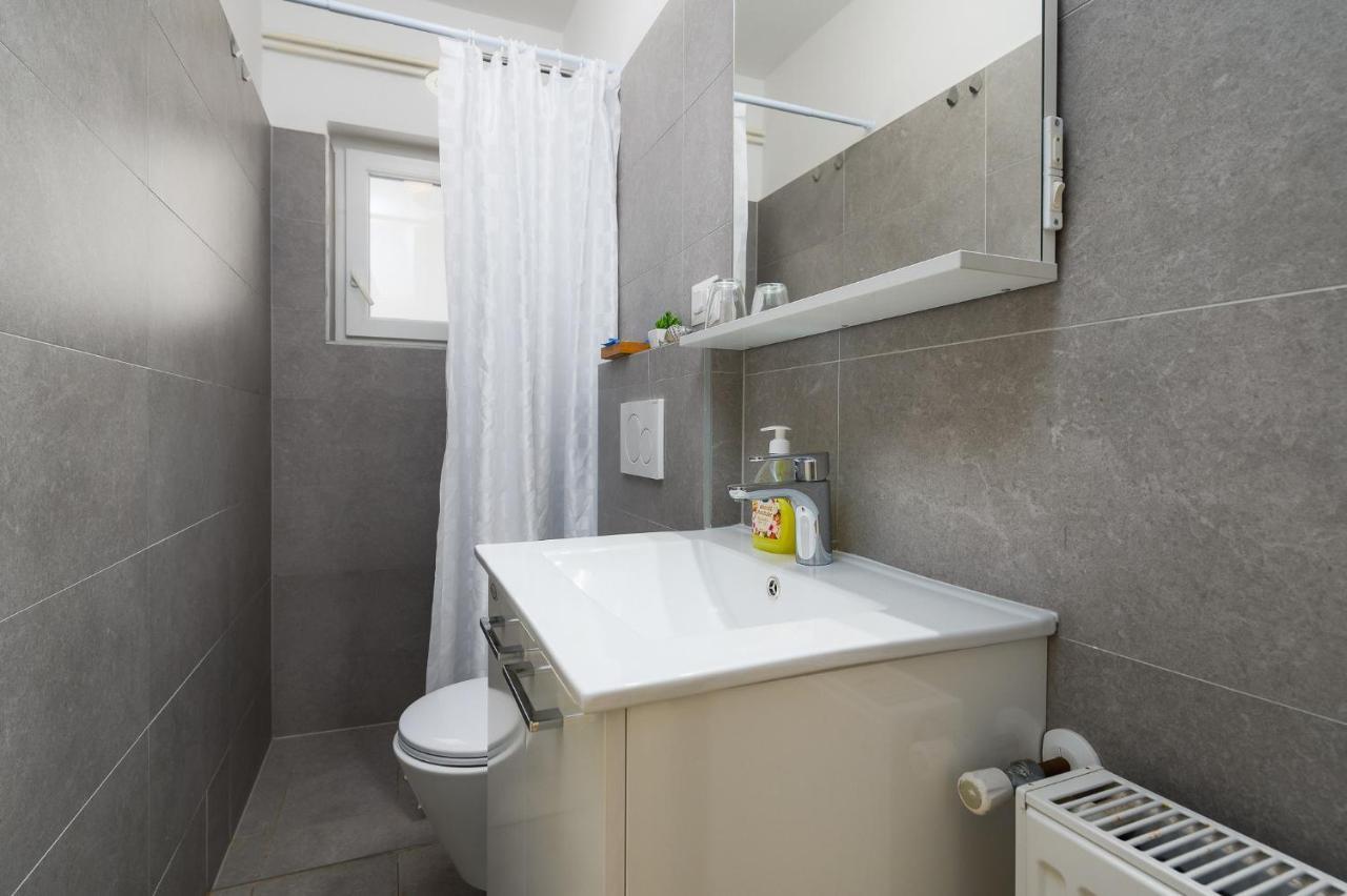 Apartman Inteuro Poreč Exteriör bild